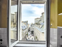Authentiek appartement in Saint-Malo Intra-Muros, 100 meter van het strand - thumbnail 1