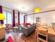 Authentiek appartement in het hart van Saint-Malo Intramuros, op 250 meter van het strand - thumbnail 1