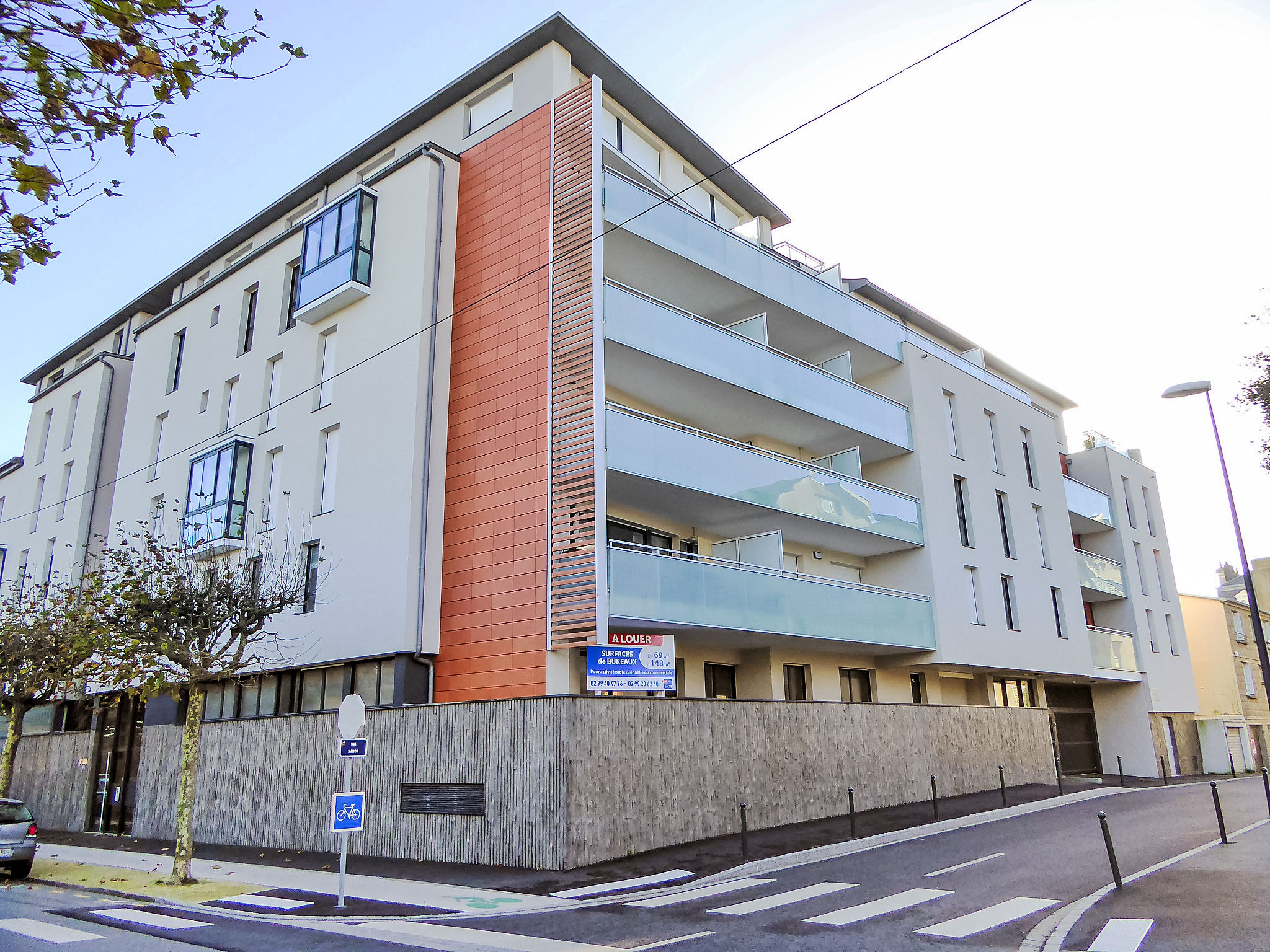 Photo of Les Allées du Port