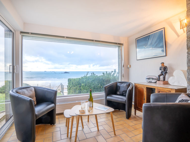 Search and Stay Destinations. Holidays Rentals in Saint-Malo, Ille-et-Vilaine - Brittany - France