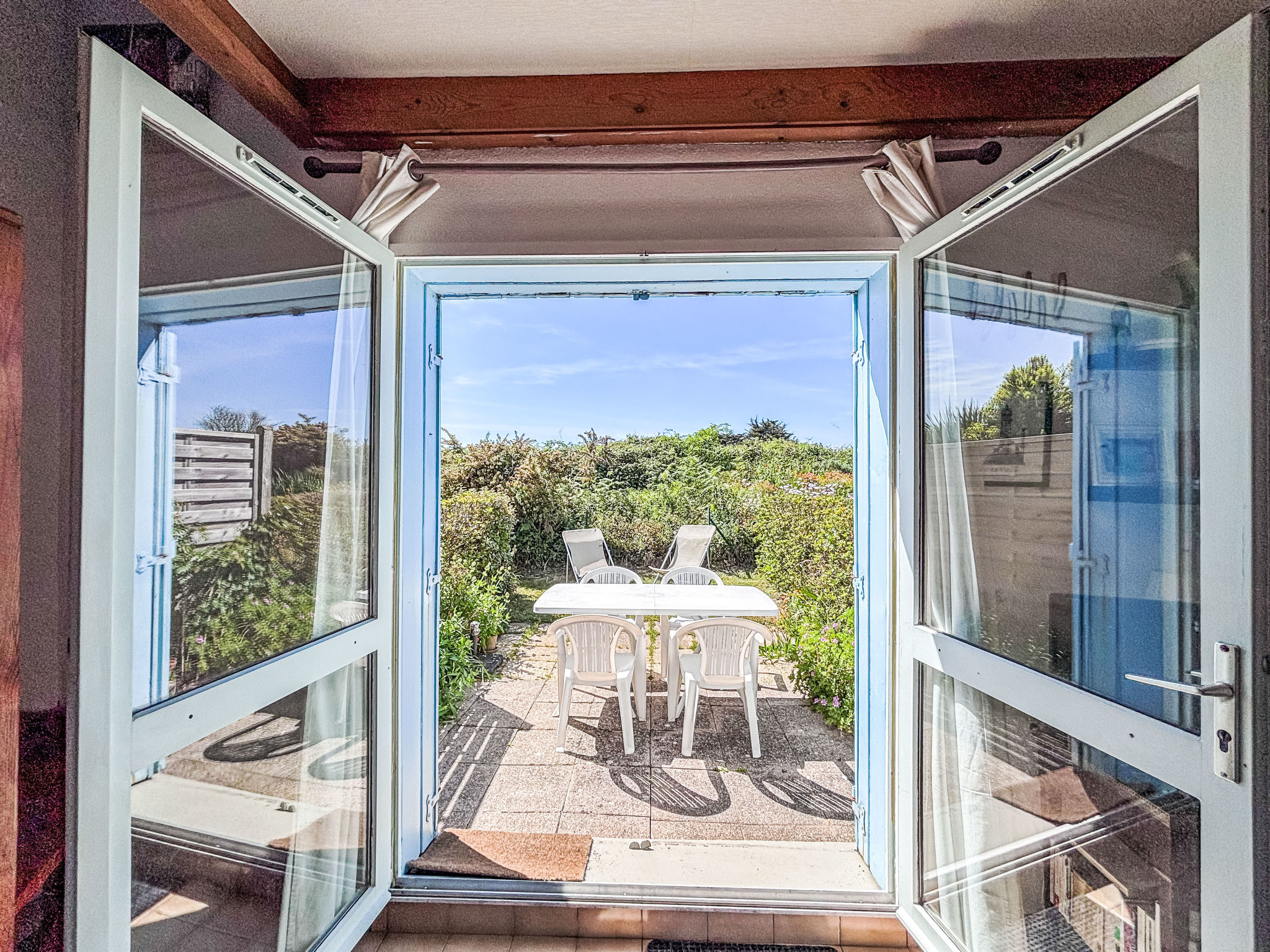 La Baie des Corsaires - Buiten