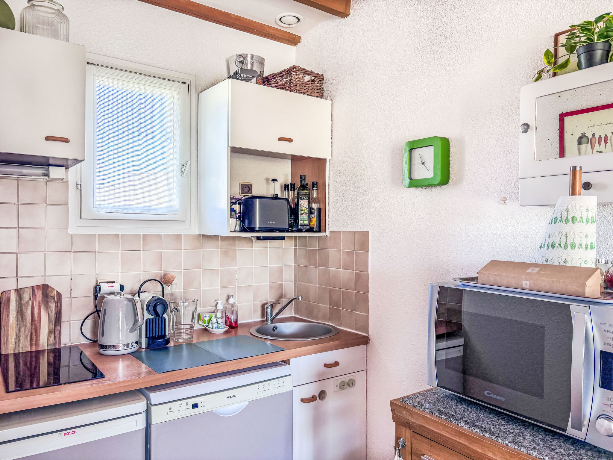 La Baie des Corsaires - Binnen