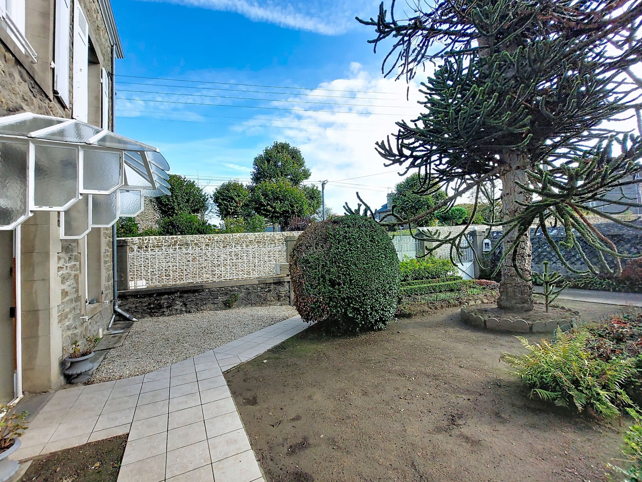 Saint Alexandre — Terrace (2 of 25)