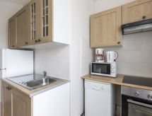 Gerenoveerd appartement in Dinard, 1.4 km van strand, 6 personen - thumbnail 3