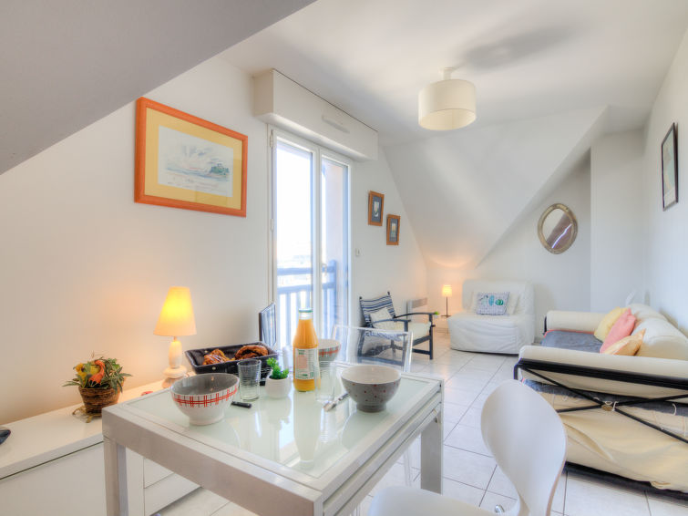 Search and Stay destination Dinard, Bretagne - France from AU$ 167. Aillerie