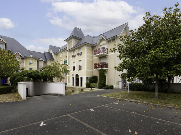 Christie Apartment in Dinard