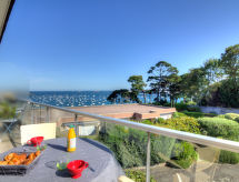Romantisch appartement in Dinard, 300 meter van het strand - thumbnail 1