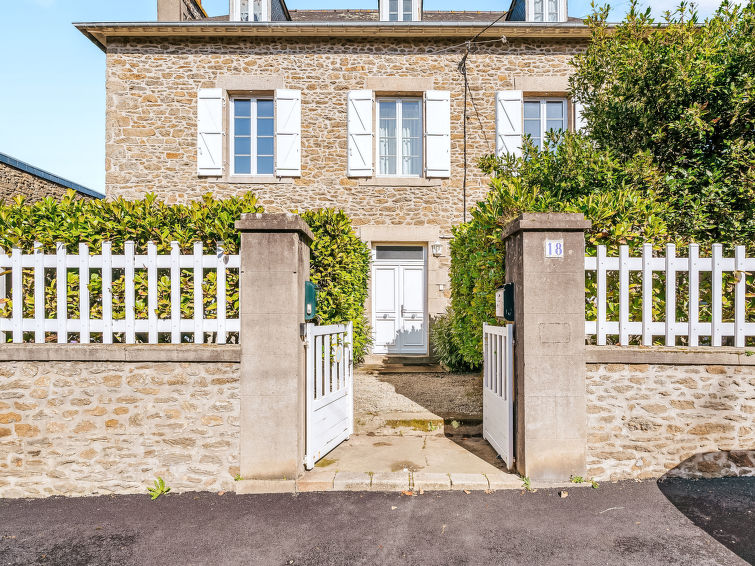 Dinard accommodation villas for rent in Dinard apartments to rent in Dinard holiday homes to rent in Dinard