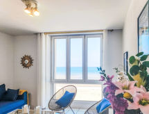 Appartement La Plage in Dinard, direct aan het strand L'Ecluse - thumbnail 2