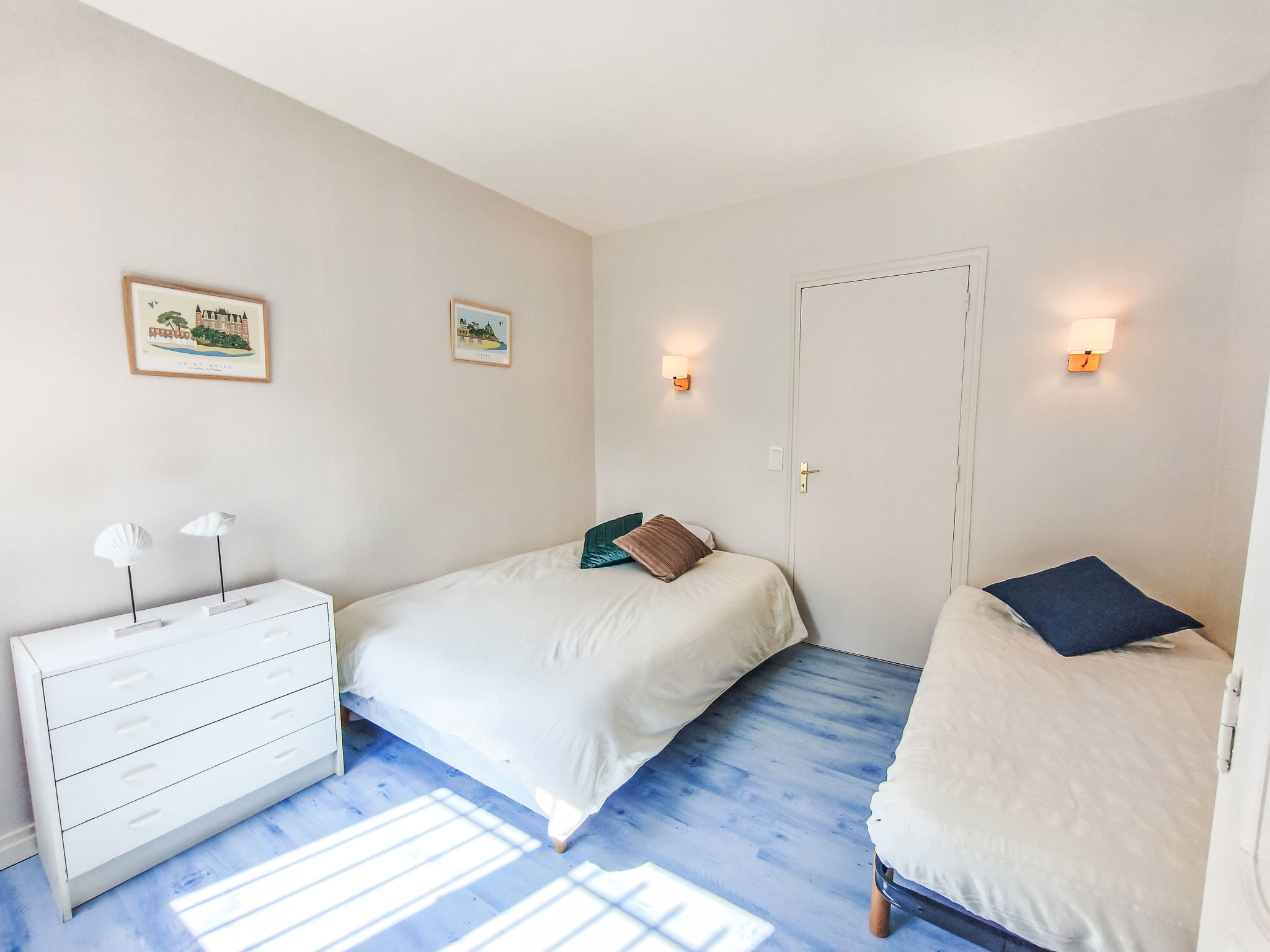 La Plage - Inside