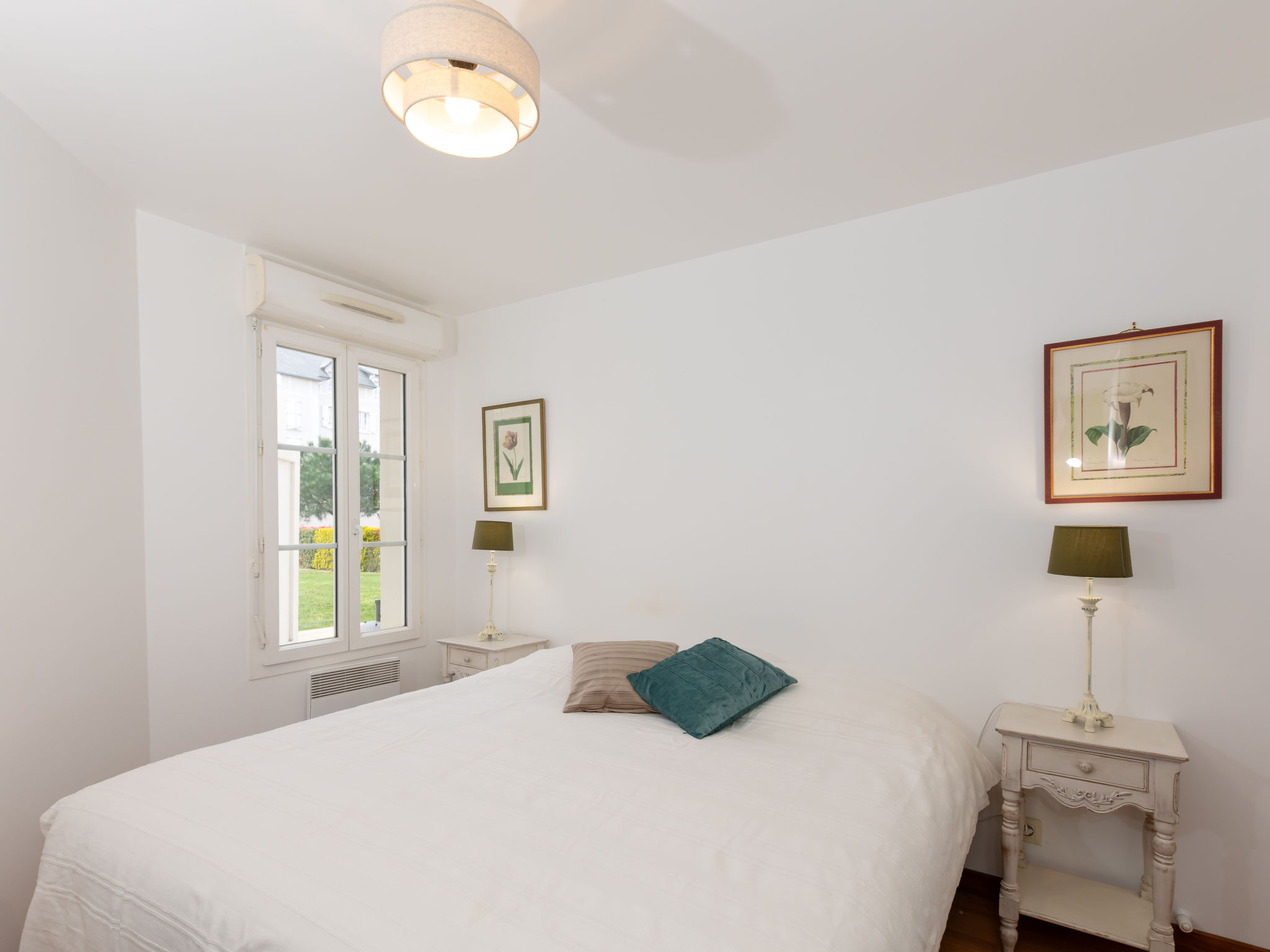 Photo of Les Orchidées