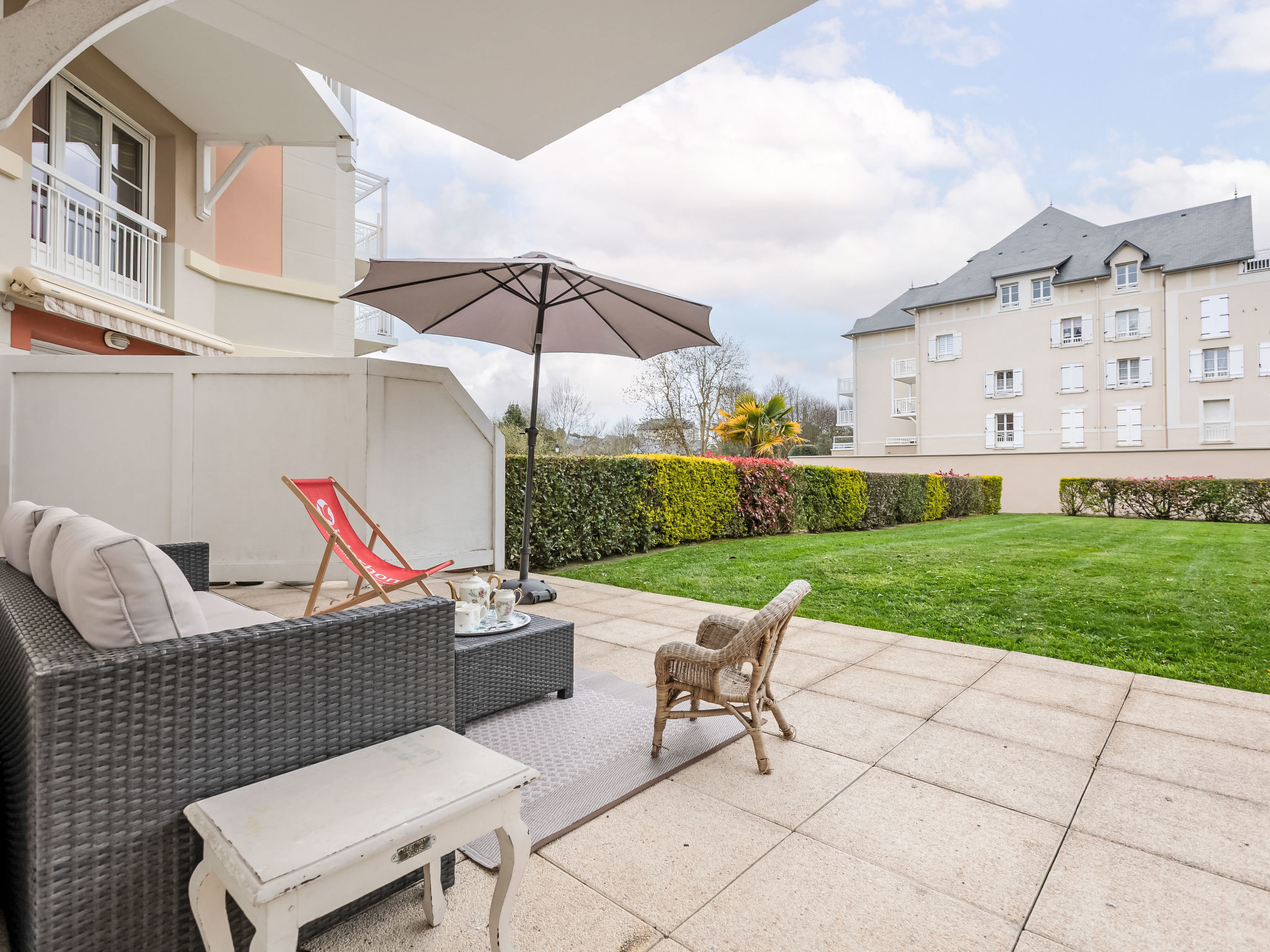 Photo of Les Orchidées