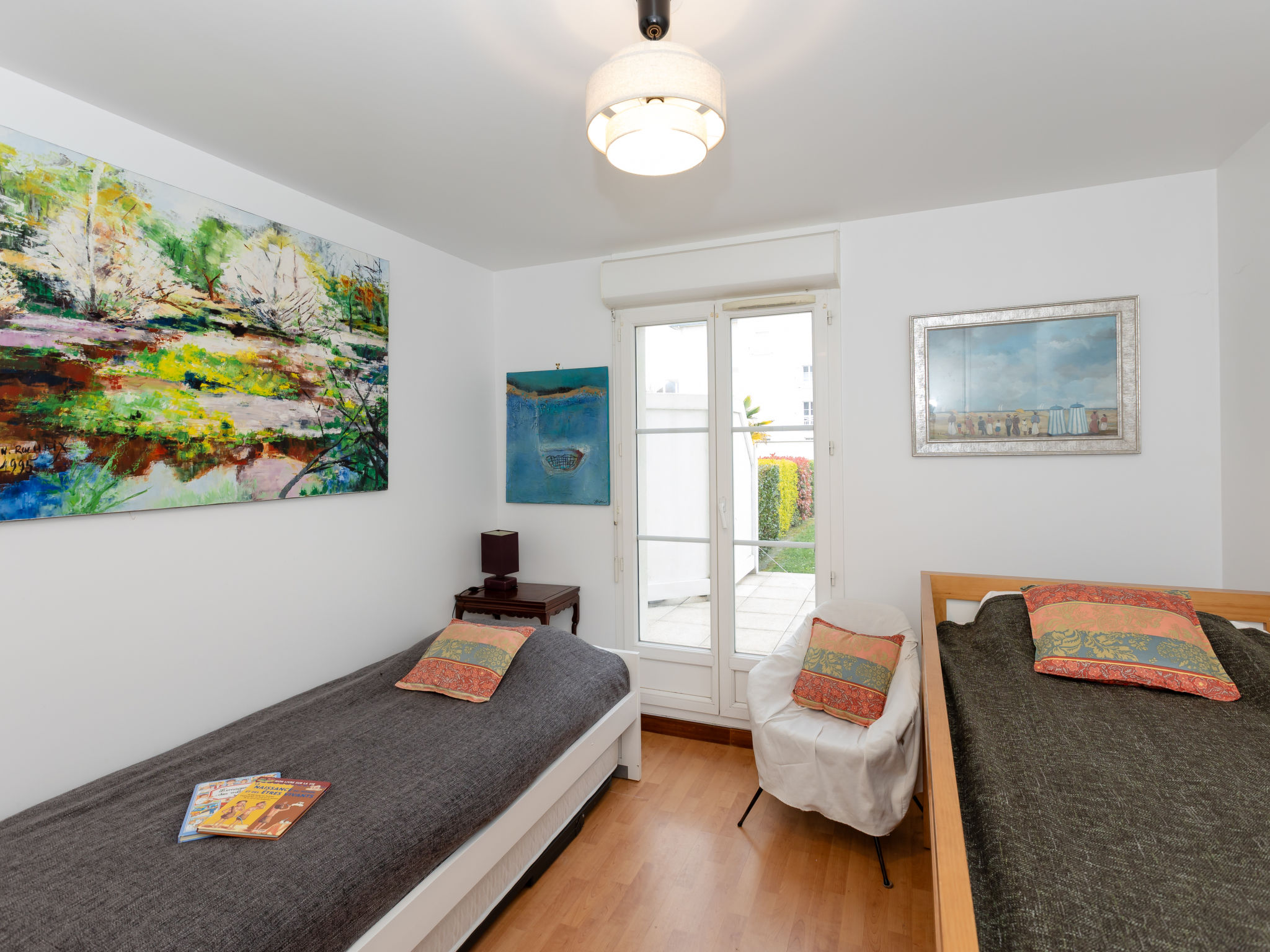 Photo of Les Orchidées