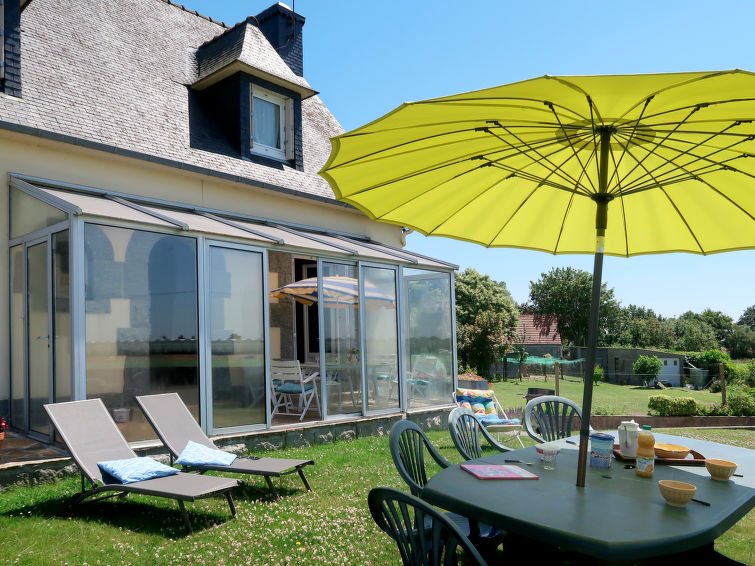 Search and Stay destination Kermaria-Sulard, Bretagne - France from AU$ 124. Les Hortensias (KSD101)