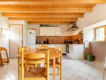 Charmante vrijstaande cottage met haard tussen land en zee in Zuid-Bretagne - thumbnail 3