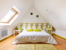 Charmante vrijstaande cottage met haard tussen land en zee in Zuid-Bretagne - thumbnail 4