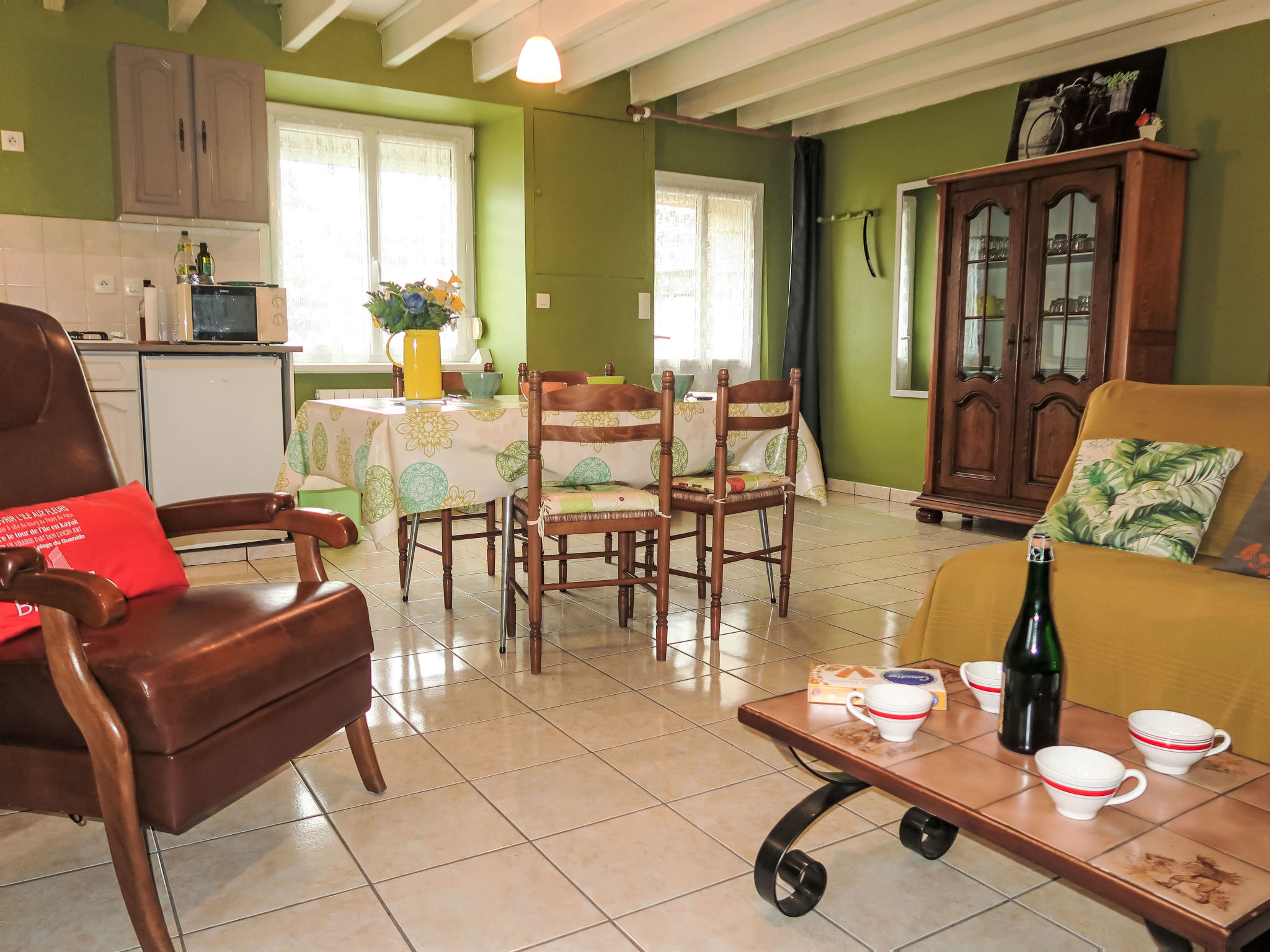 Kitchen / Dining Room
