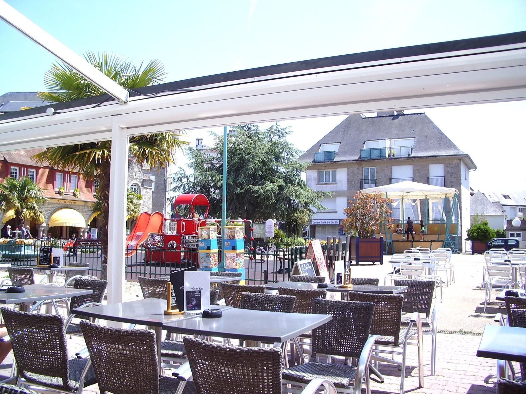 Wohnung mit Blick auf das Wasser - Drinnen