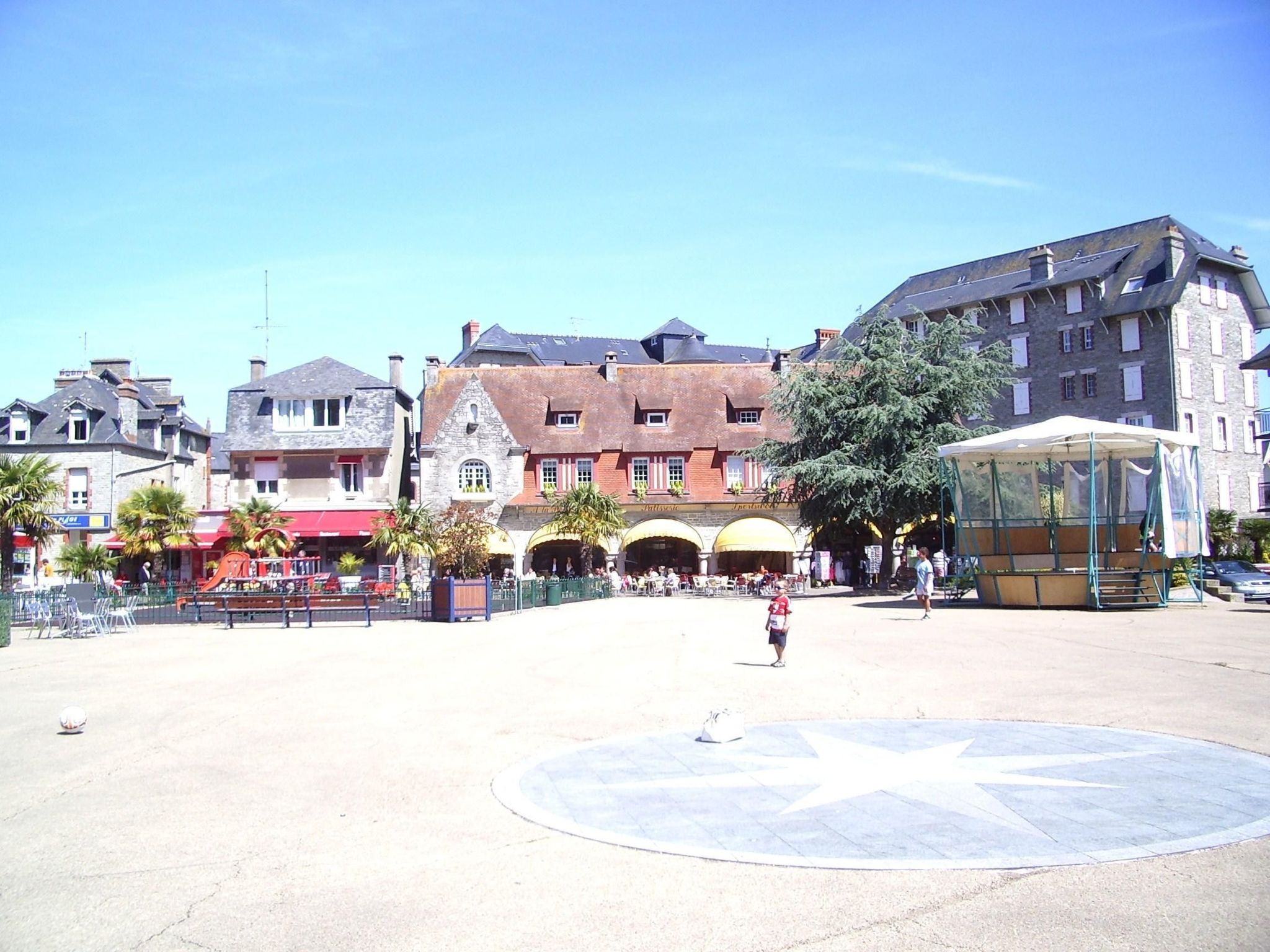 Wohnung mit Blick auf das Wasser - Draußen