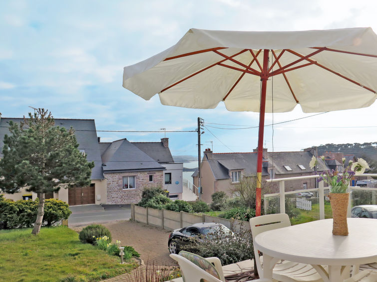 Search and Stay destination Erquy, Bretagne - France from AU$ 201. Etoile de Mer (EQY101)