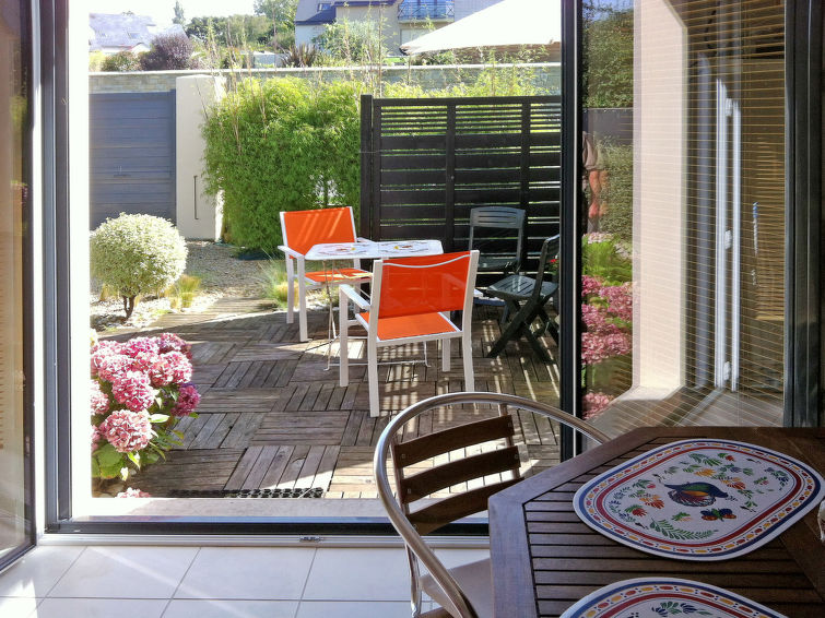 Search and Stay destination Lancieux, Bretagne - France from AU$ 105. Bleu Marine