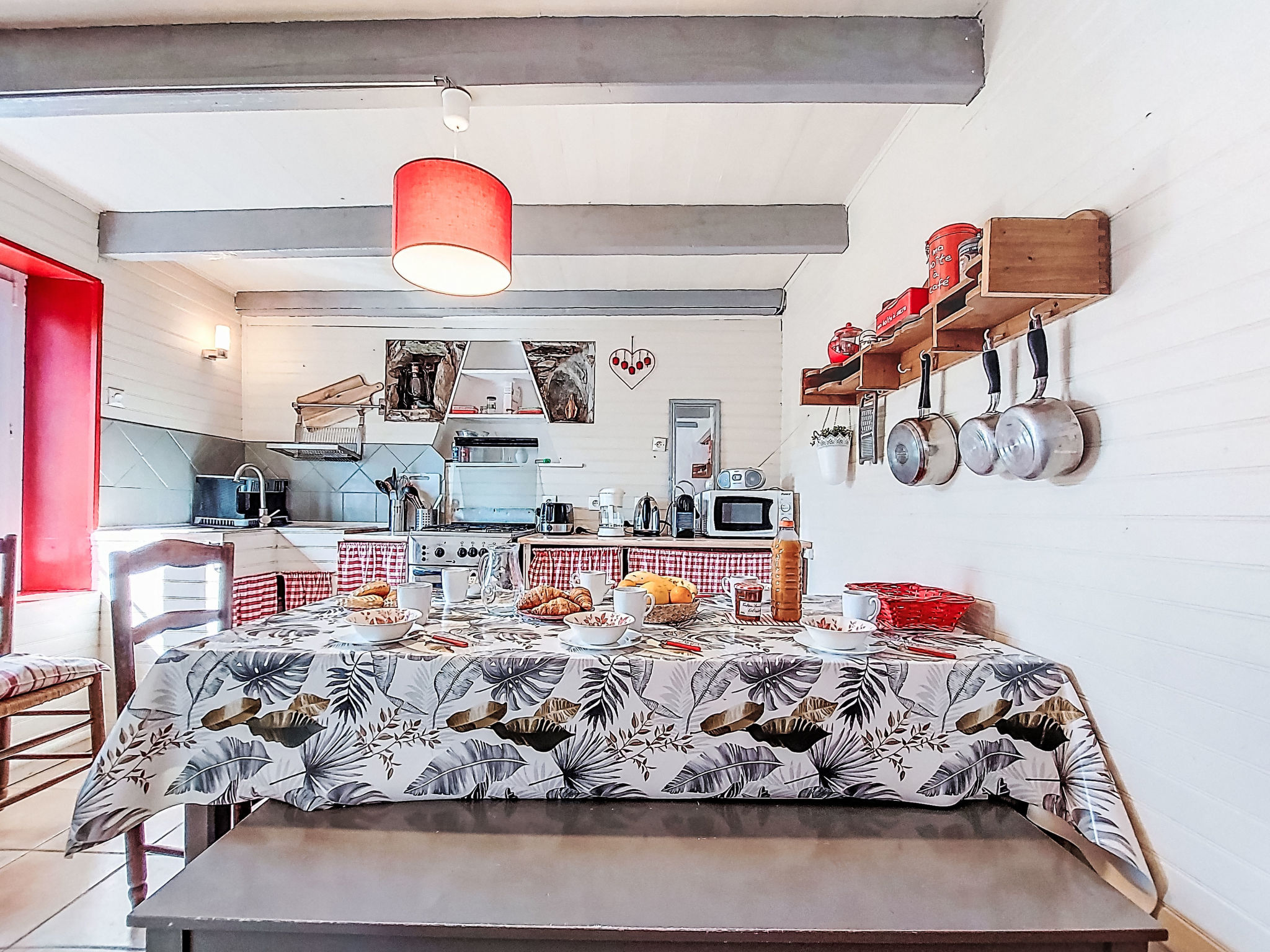 Kitchen / Dining Room