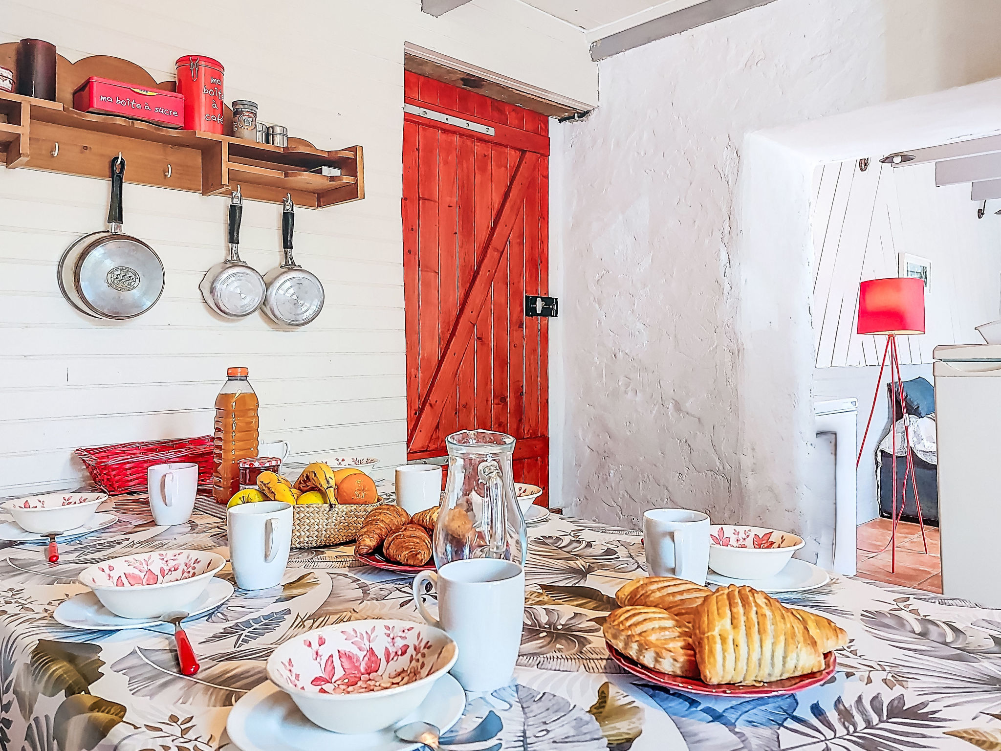 Kitchen / Dining Room