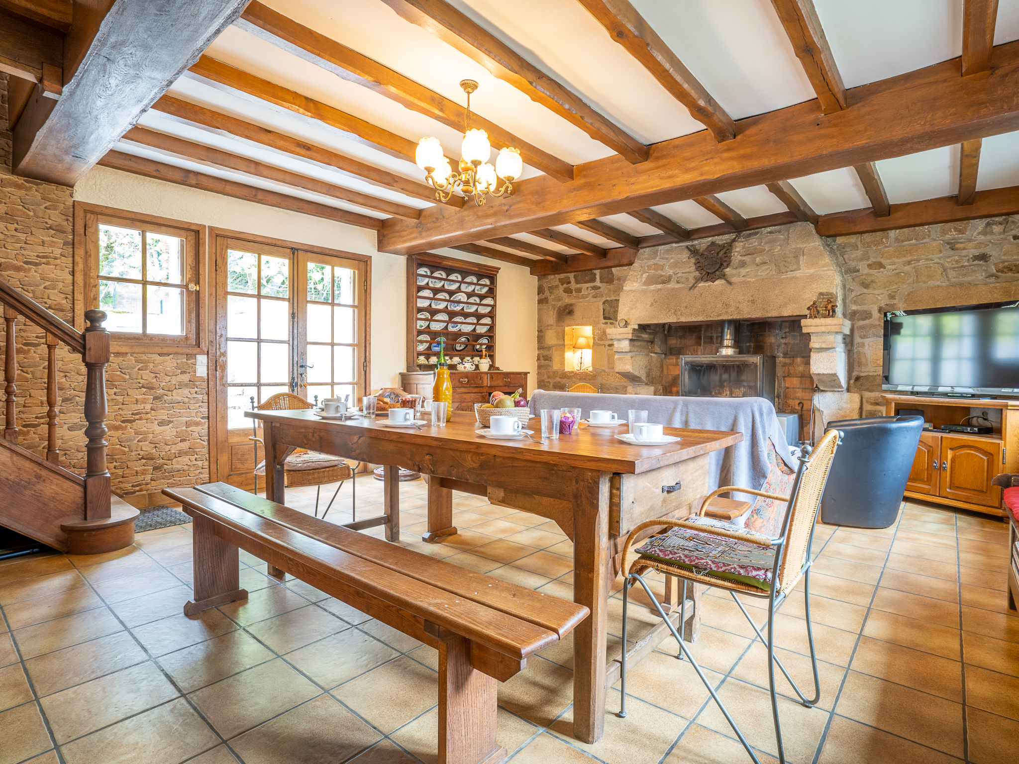 Kitchen / Dining Room
