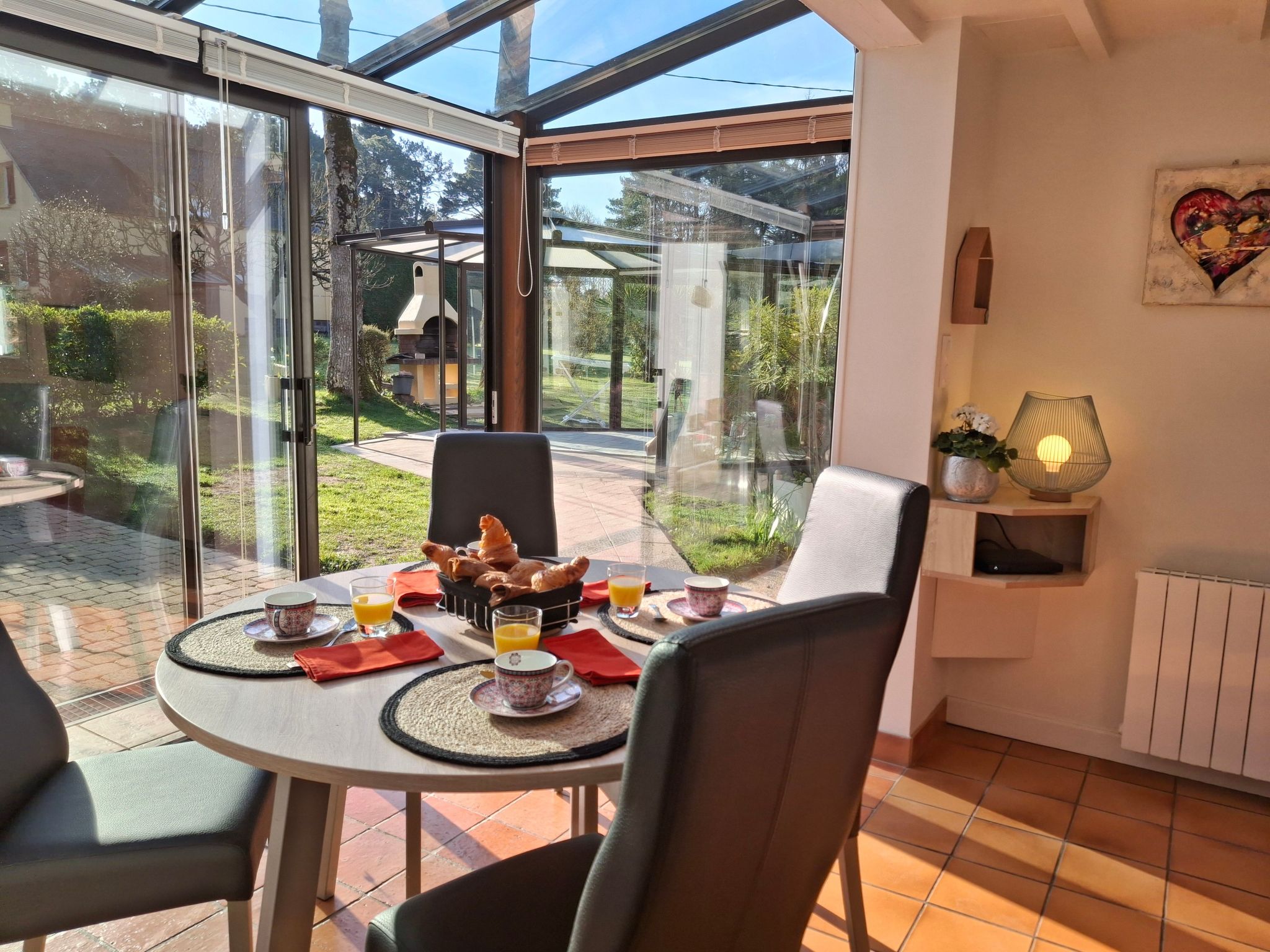 Chalet "gite du bois d'amour" (Hütte des Liebesholzes)-Inside
