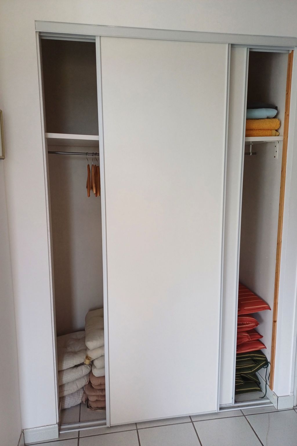 Komforthaus mit Traumgarten und Meerblick-Binnen