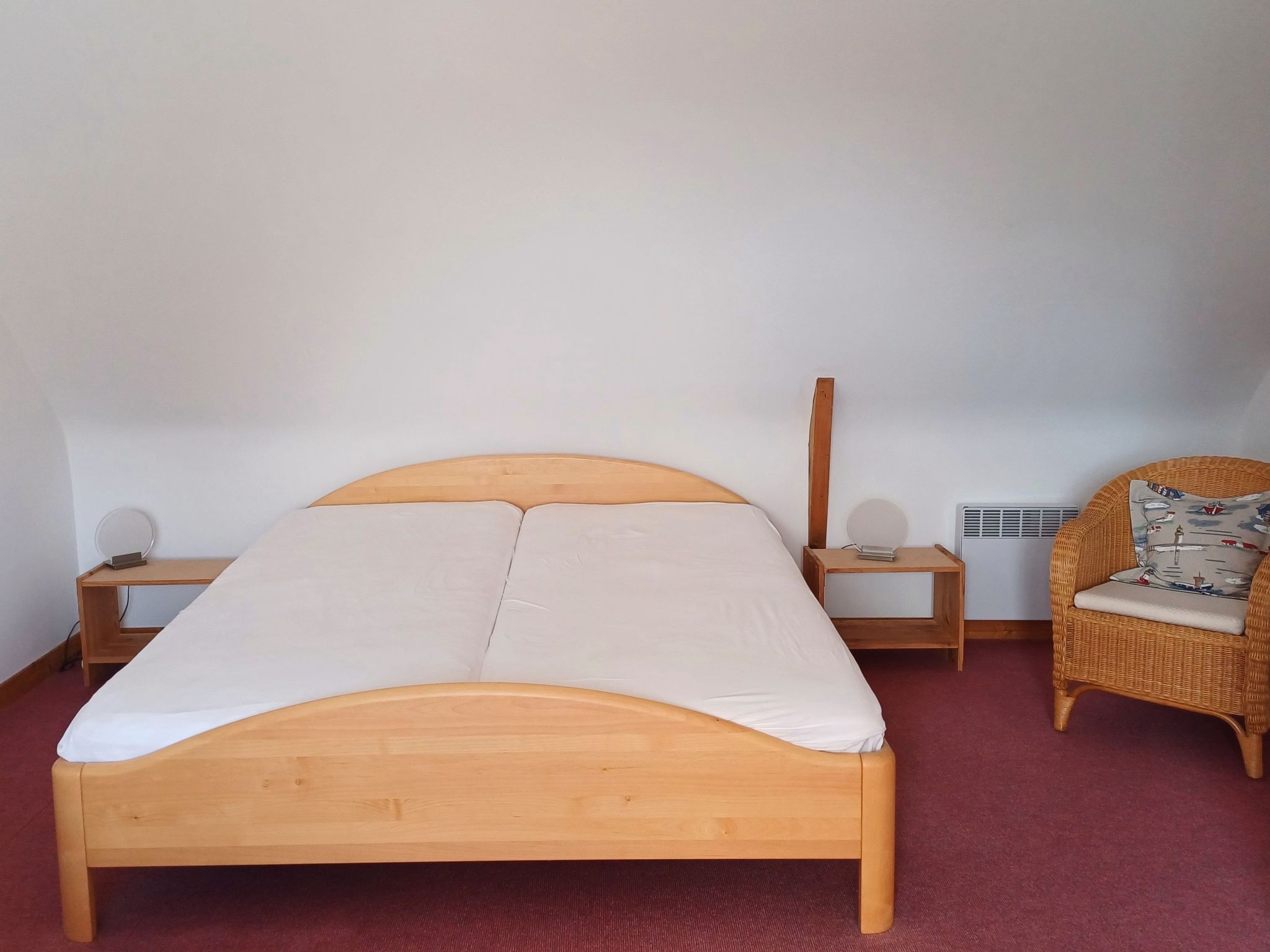 Komforthaus mit Traumgarten und Meerblick-Binnen