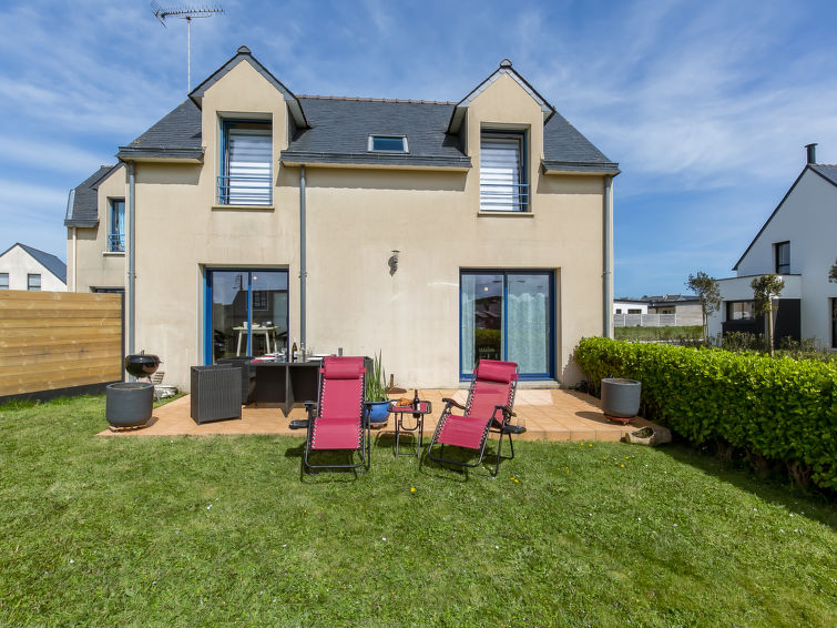 Search and Stay destination Ploudalmézeau, Bretagne - France from AU$ 177. Portsall Paradise