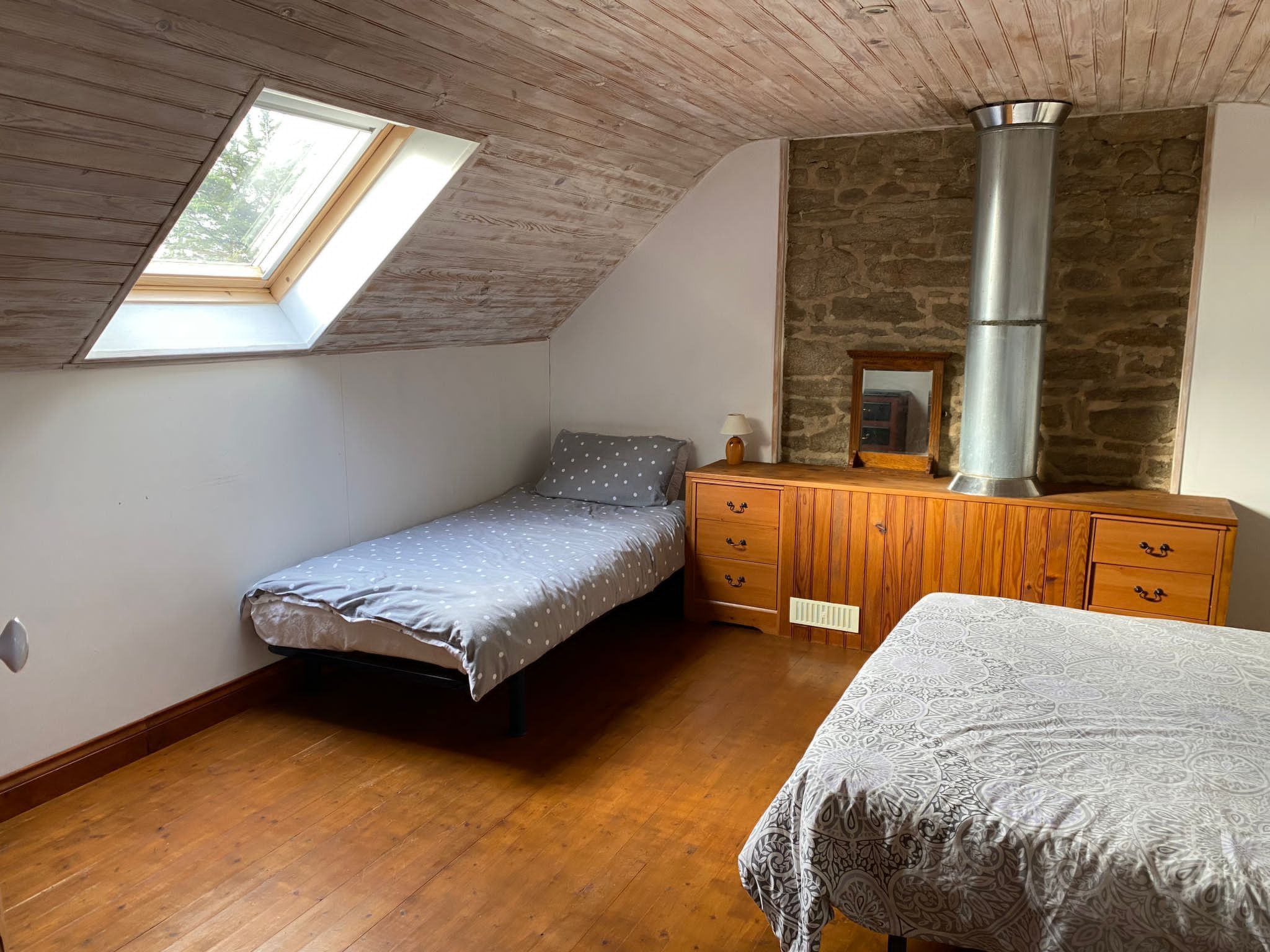 Gite - typisch bretonisches Bauernhaus mit Pool-Binnen