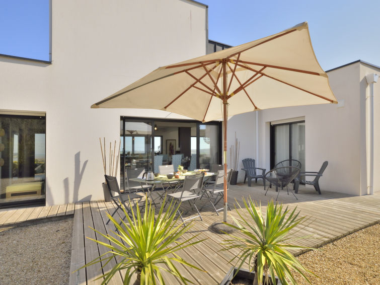 Search and Stay Destinations. Holidays Rentals in Langueux, Côtes-d'Armor - Brittany - France