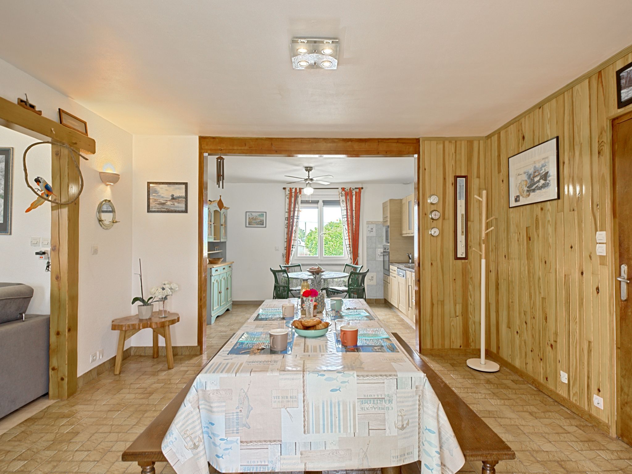 Kitchen / Dining Room