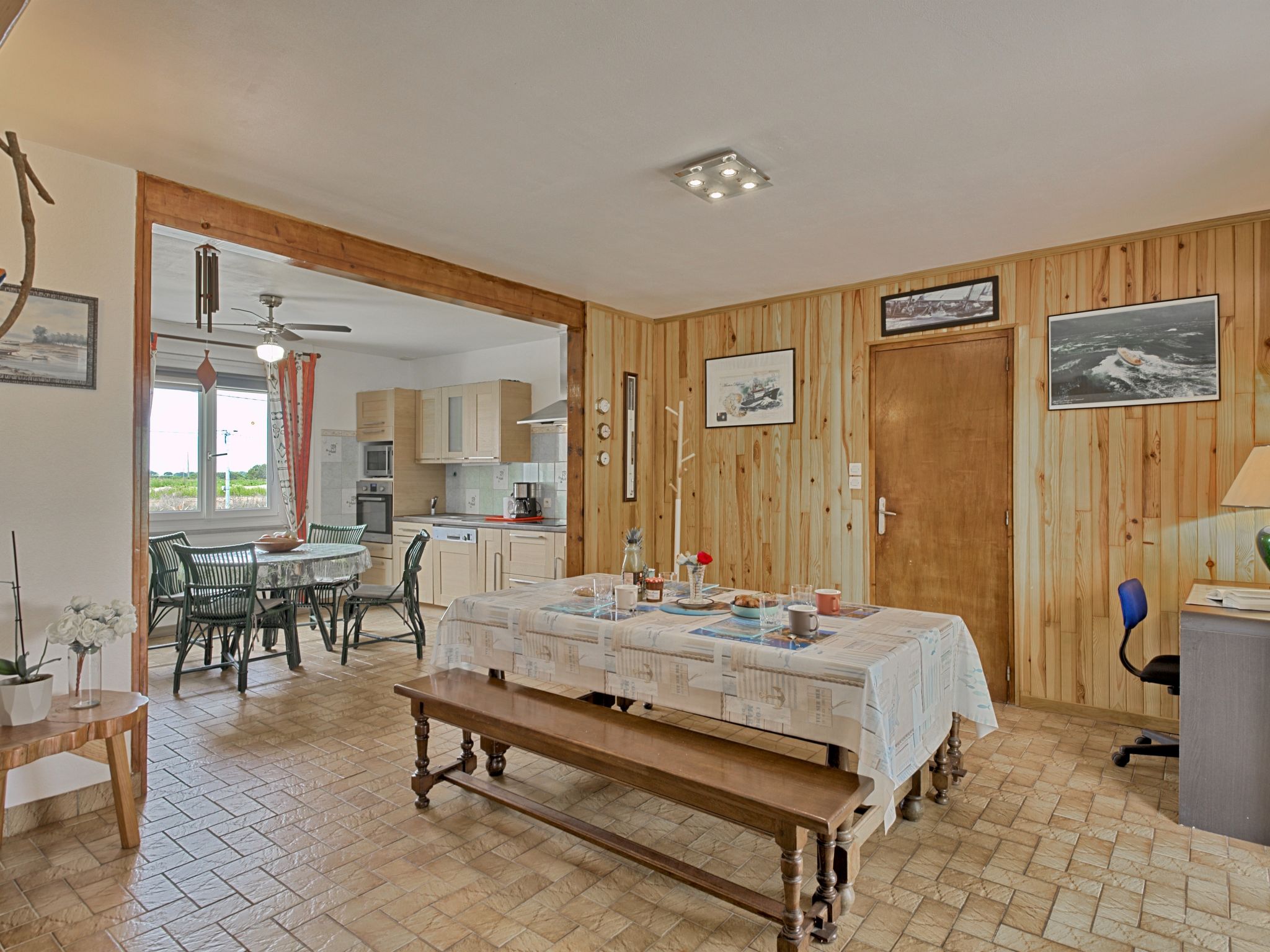 Kitchen / Dining Room
