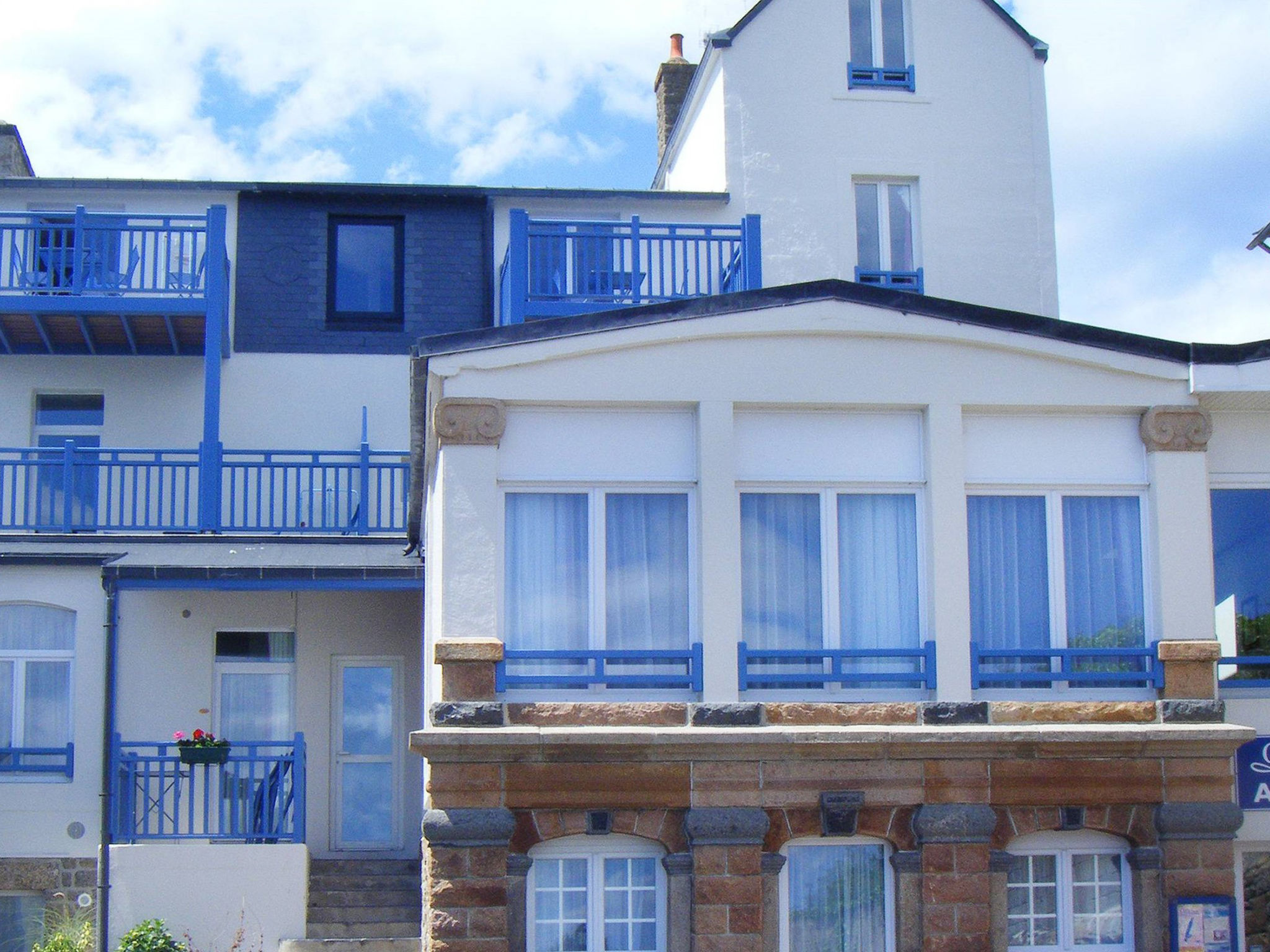 Residence les Bains-Drinnen