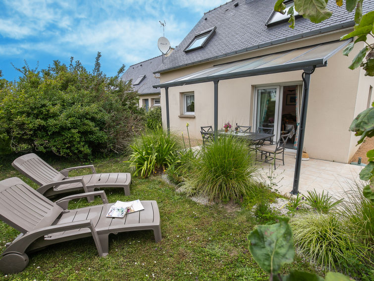 Search and Stay destination Trégastel, Bretagne - France from AU$ 149. Palacret