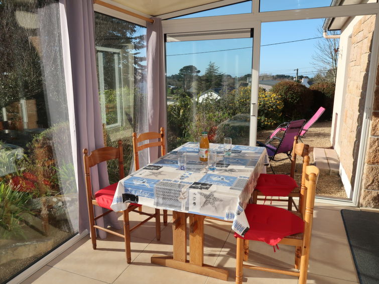 Search and Stay destination Pleumeur-Bodou, Bretagne - France from AU$ 135. Kerguntuil
