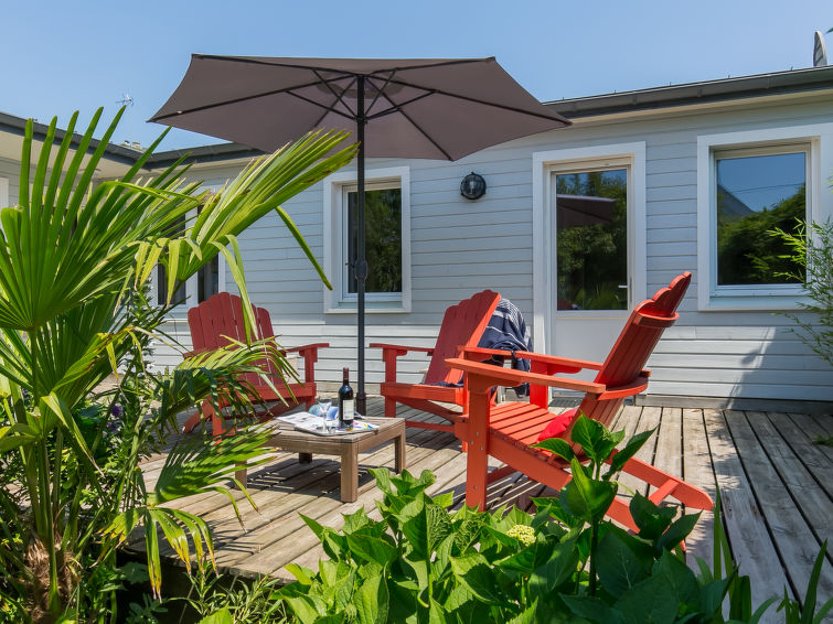 Search and Stay destination Concarneau, Bretagne - France from AU$ 206. Gîte au Jardin
