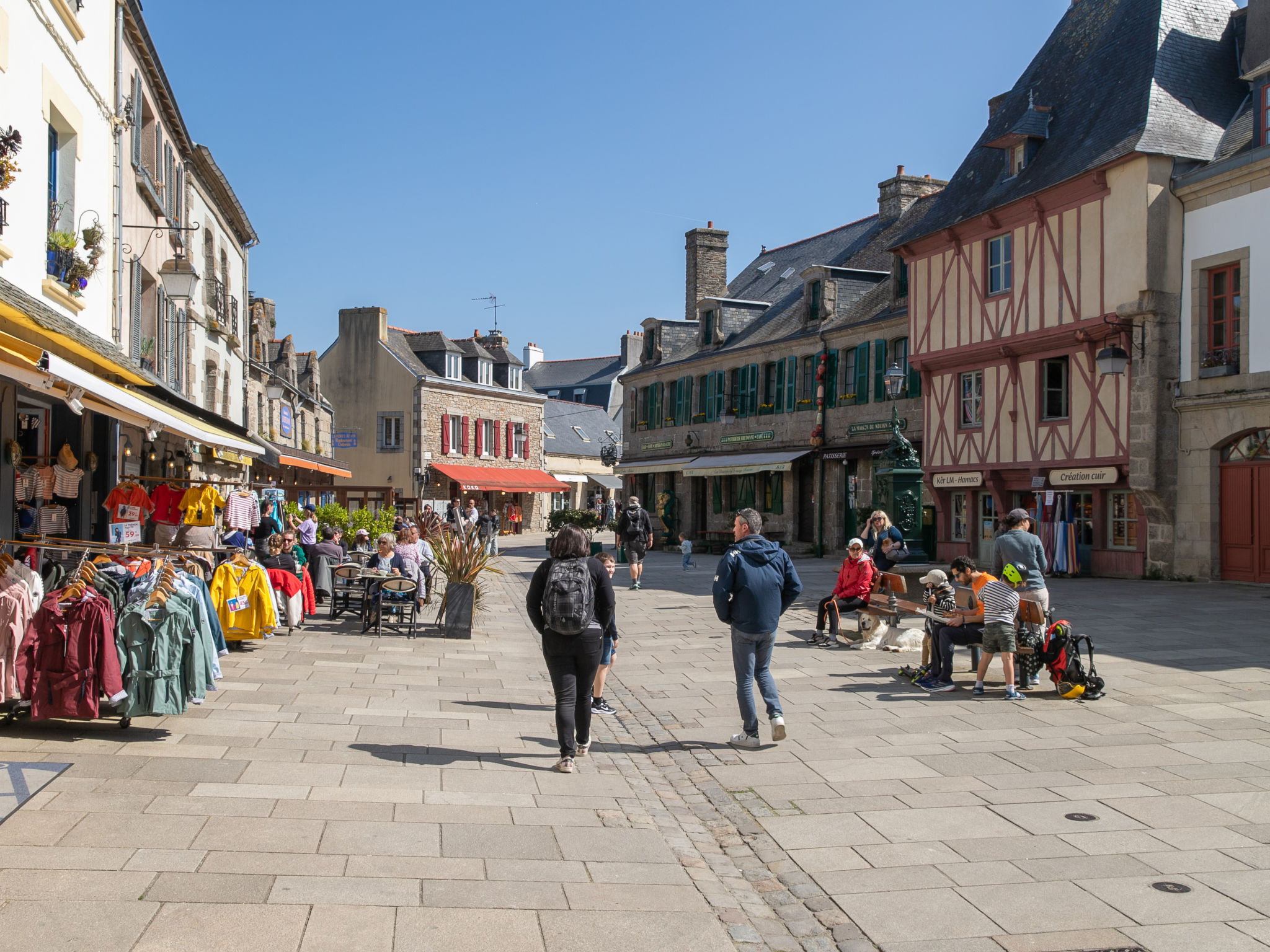 Villa mit großem Grundstück direkt am Mer-Area