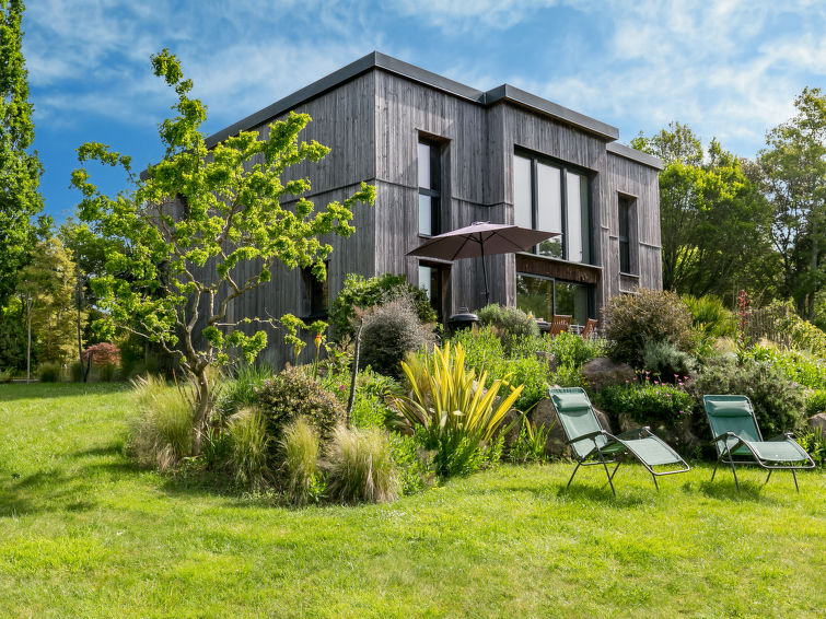 Search and Stay destination La Forêt-Fouesnant, Bretagne - France from AU$ 237. Ty Coat