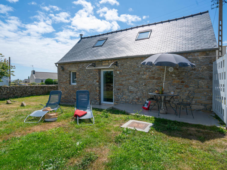 Search and Stay destination Plogoff, Bretagne - France from AU$ 114. La petite Iroise