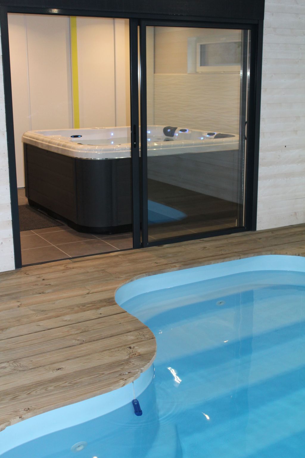 Große Villa am Meer mit privatem Spa Bereich-Binnen