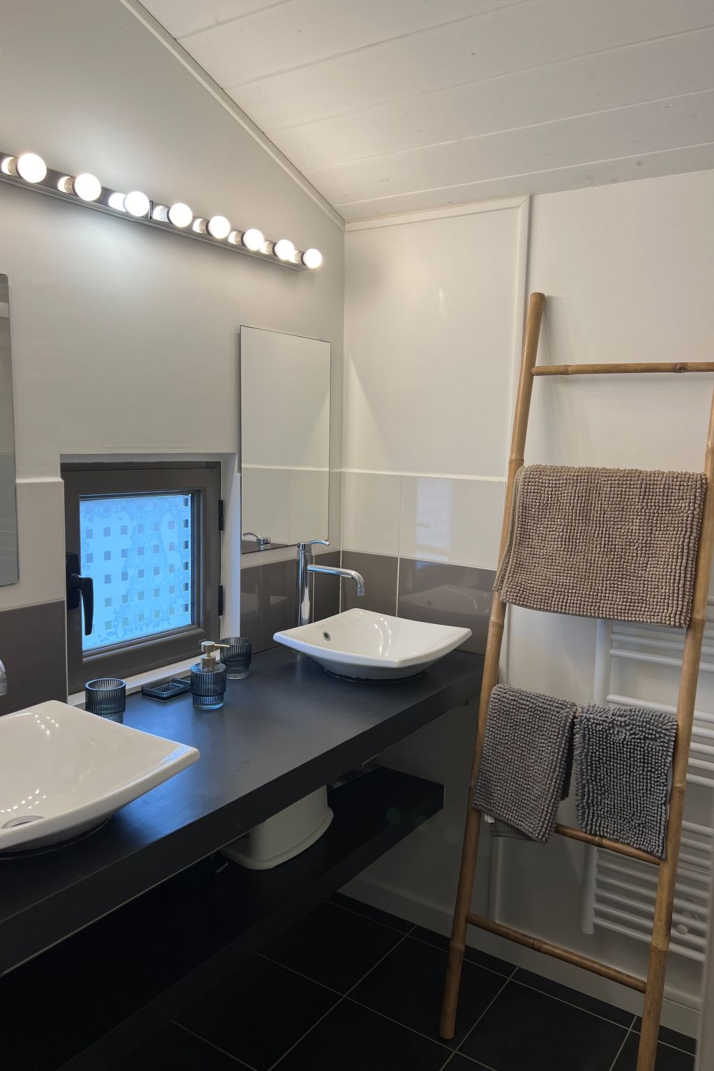 Große Villa am Meer mit privatem Spa Bereich-Binnen