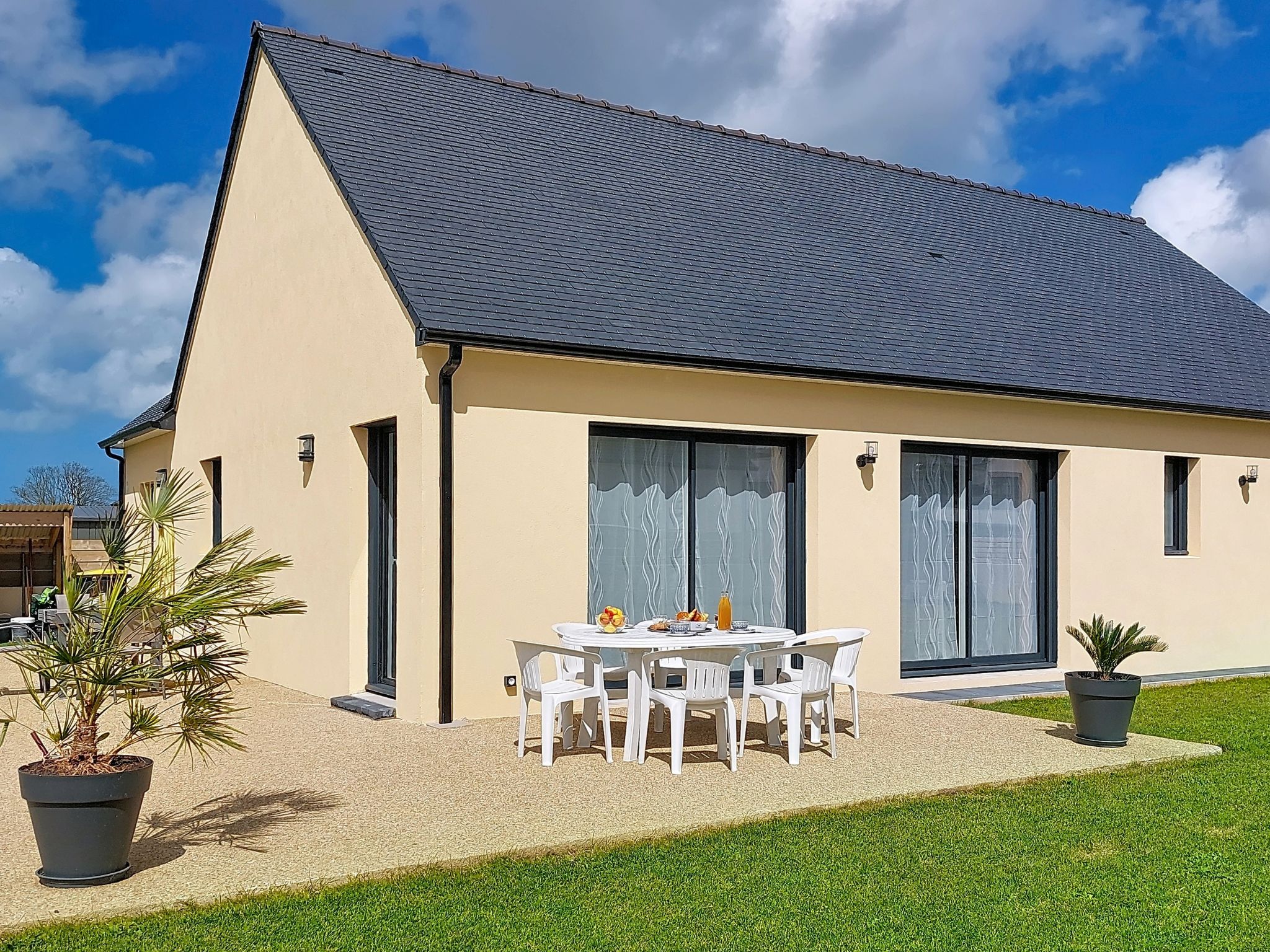 Photo of Les Jonquilles