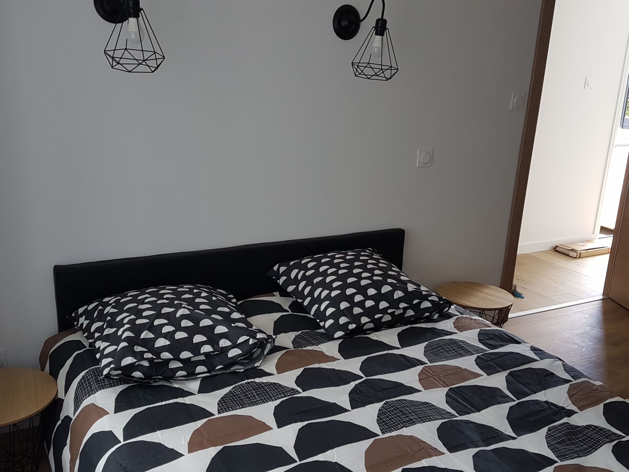 Neues Haus in Meeresnähe mit beheiztem Pool-Binnen