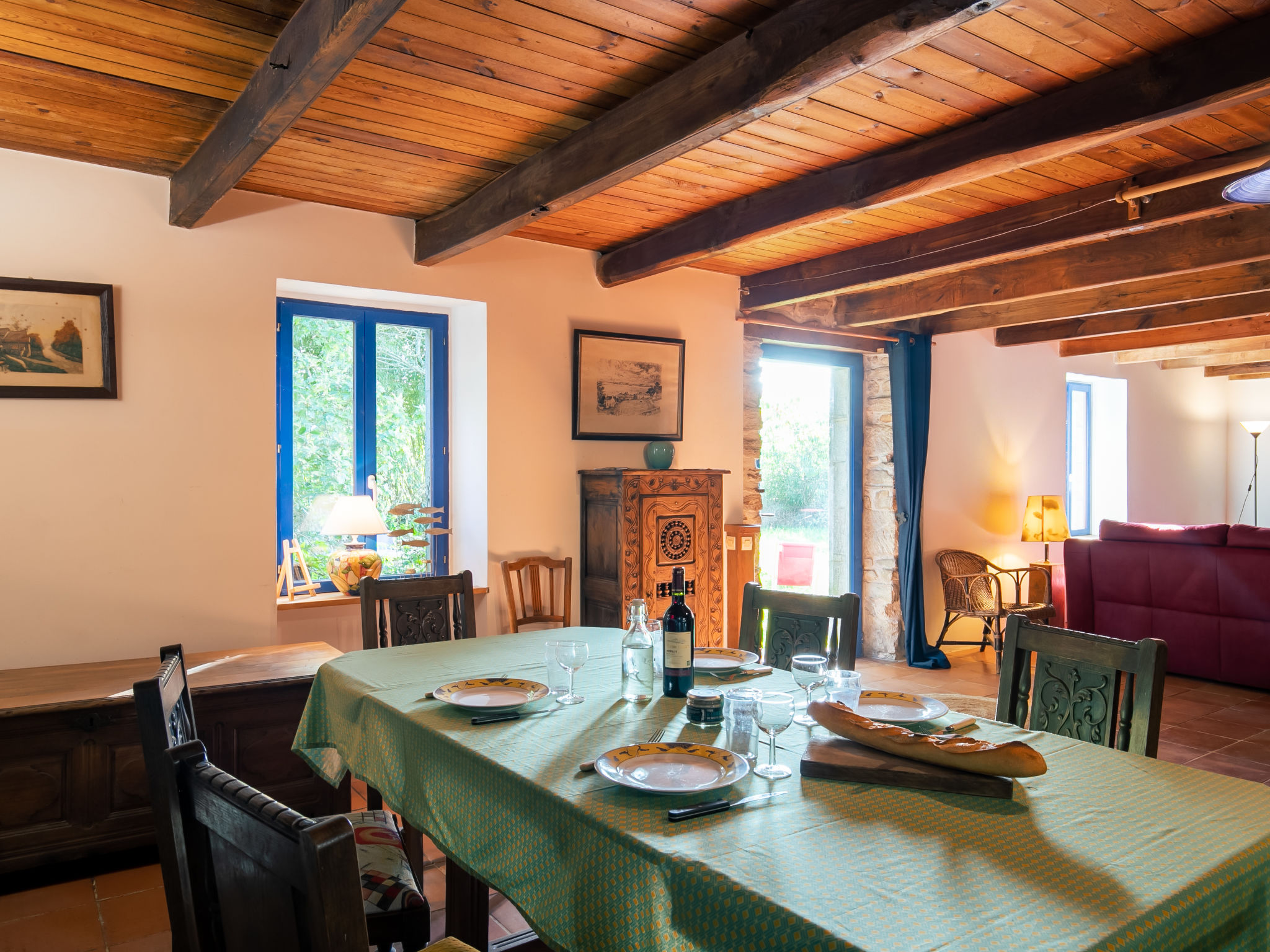 Kitchen / Dining Room