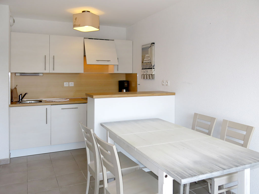 Les Jardins d'Arvor — Kitchen / Dining Room
