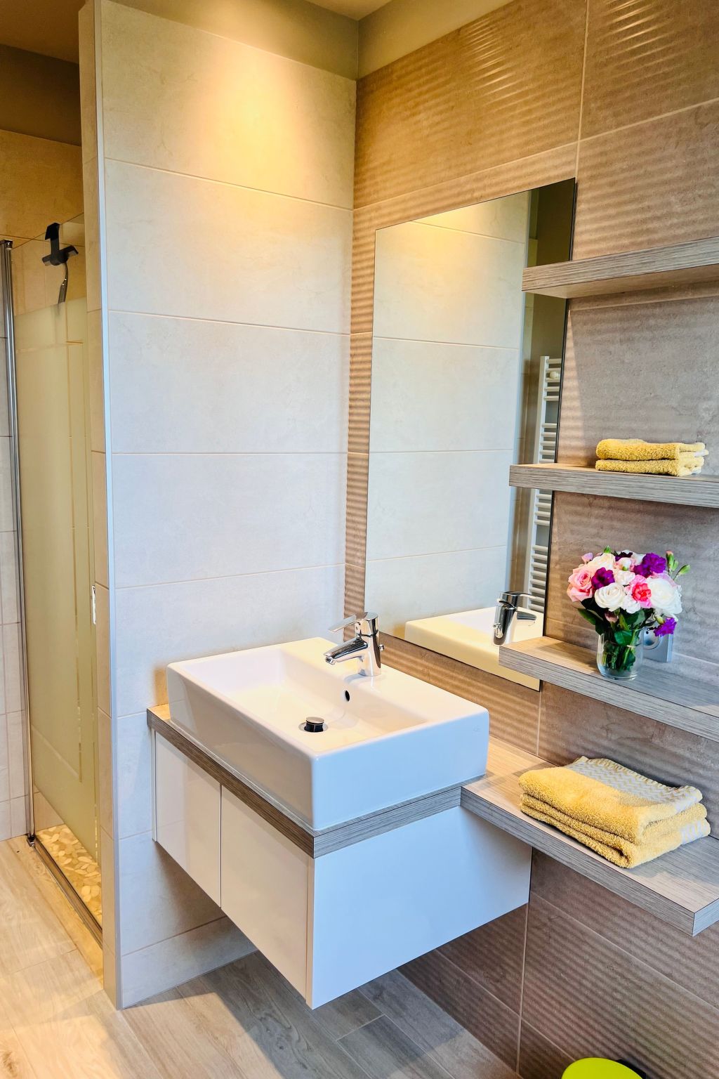 Villa Tante Alice  Meerblick Komfort Villa Alleinlage mit Aufzug Jacuzzi Dampfb-Binnen